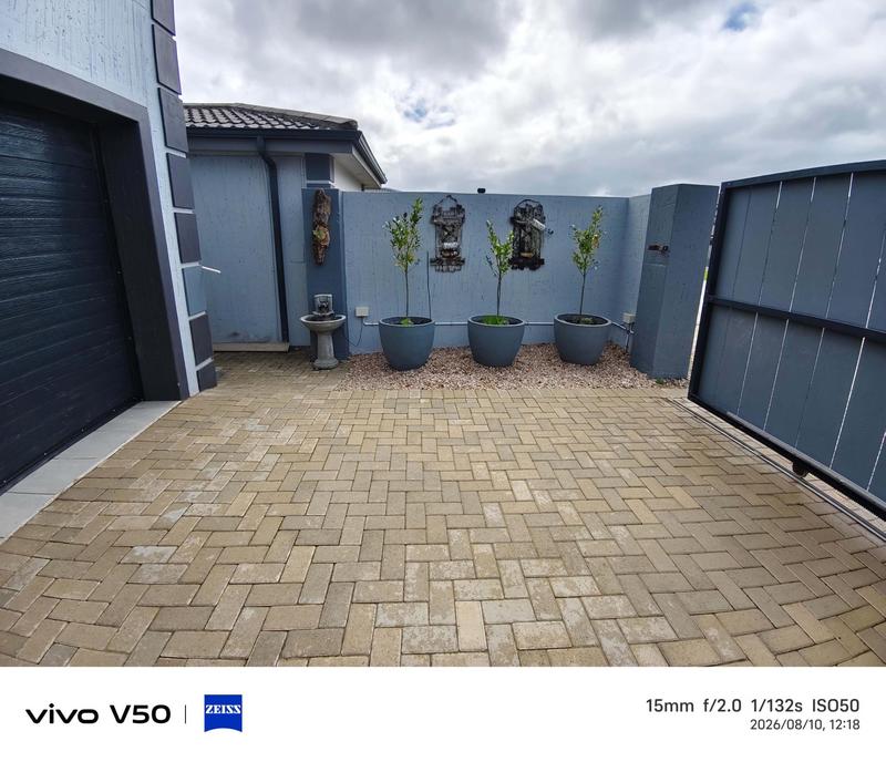 3 Bedroom Property for Sale in Dana Bay Western Cape